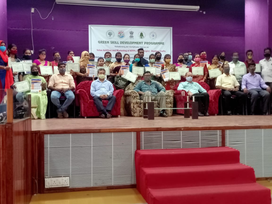 Trainees with the GSDP Course completion certificates